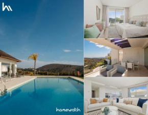 3 bedroom apartment with large terrace overlooking the sea, in Marbella Club Hills, Benahavís, Benahavis